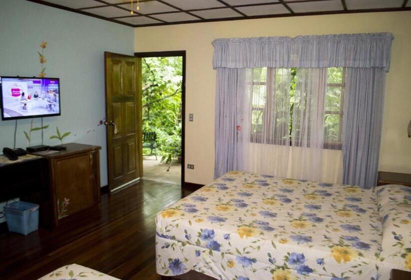 Lands In Love Hotel And Resort