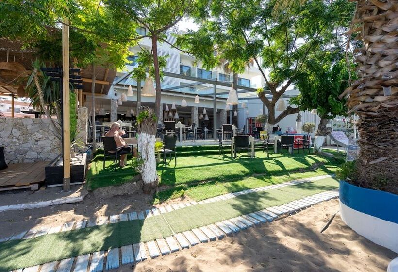 هتل Lido Star Beach