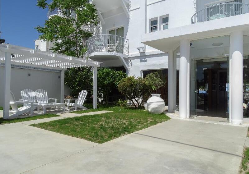 ホテル Lido Star Beach