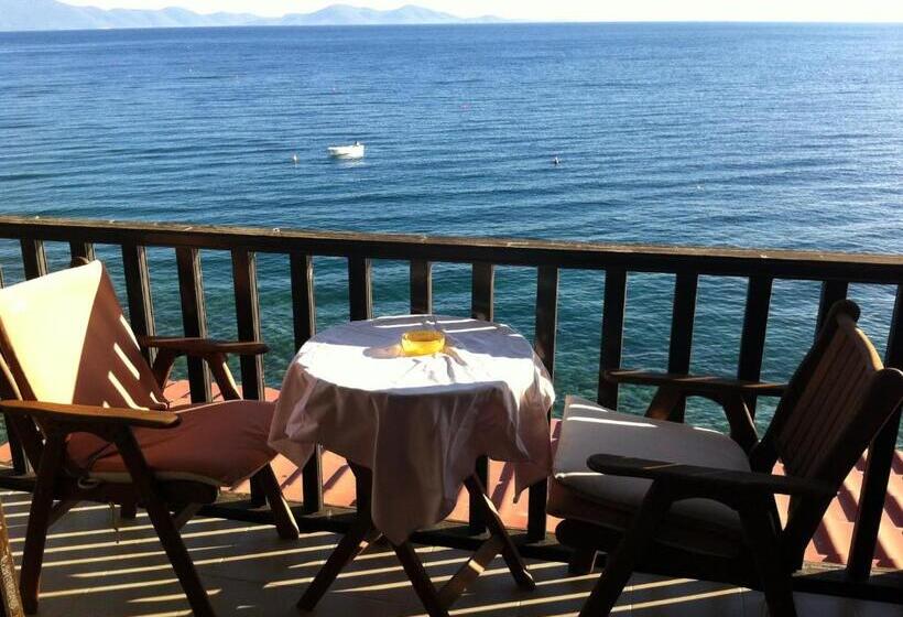 בית מלון כפרי Maistrali