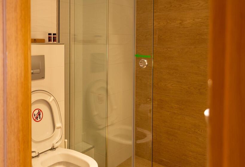 Malia Bay Beach Hotel & Bungalows