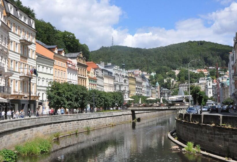 Отель Maltezský Kříž