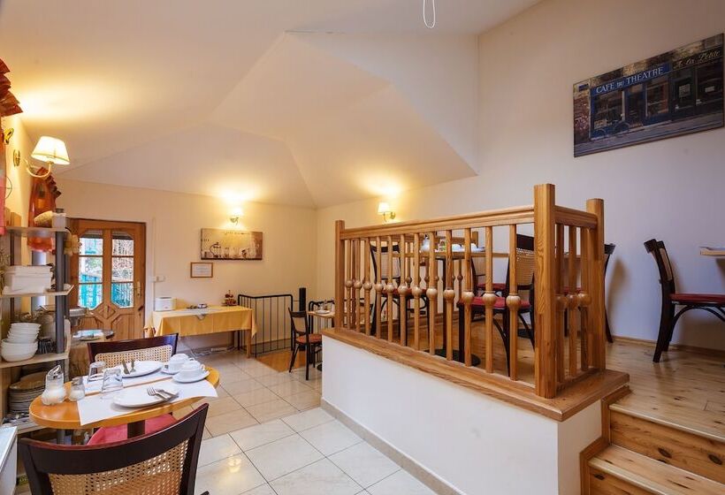 Отель Maltezský Kříž