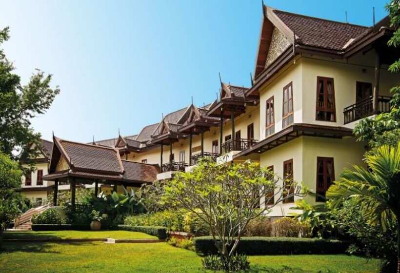 ホテル Phuwanalee Resort