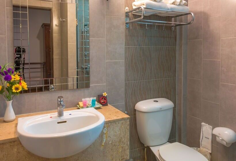 ホテル Phuwanalee Resort