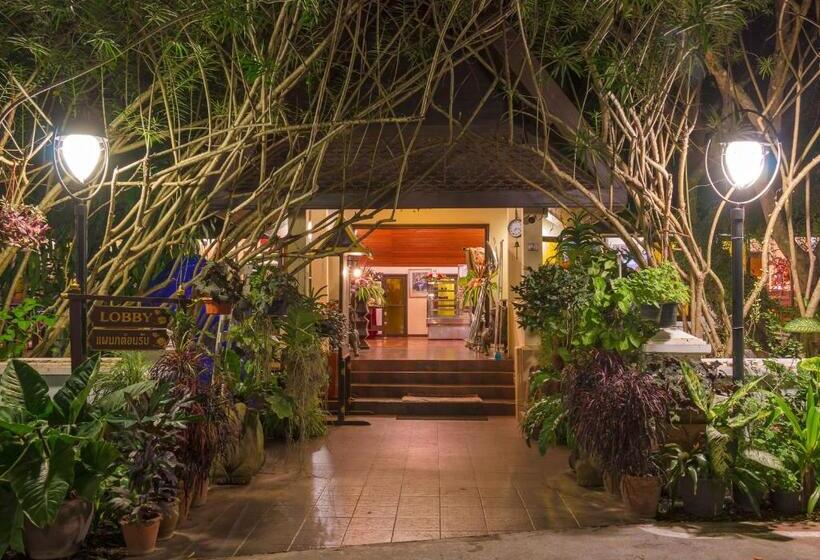 ホテル Phuwanalee Resort