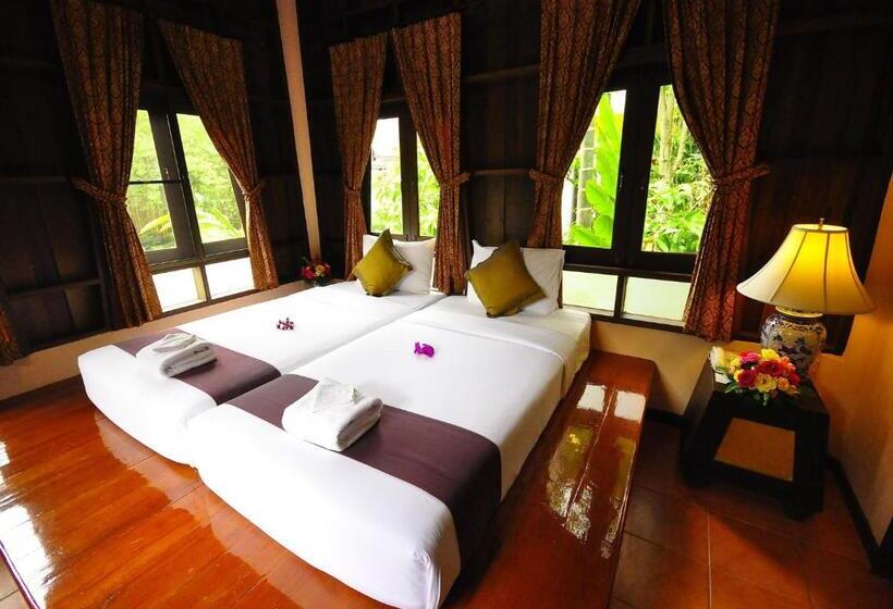 ホテル Phuwanalee Resort