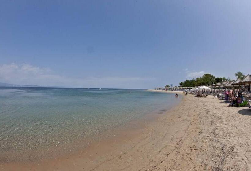 בית מלון כפרי Potidea Golden Beach