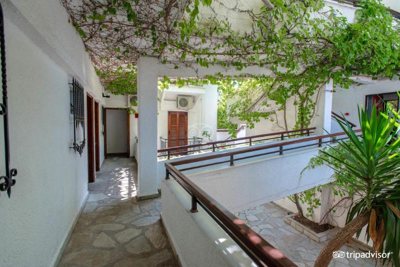 בית מלון כפרי Potidea Golden Beach