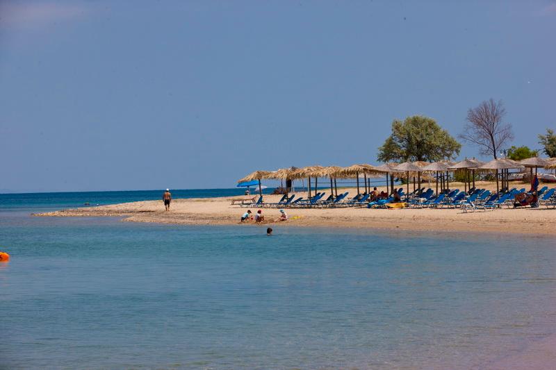 בית מלון כפרי Potidea Golden Beach