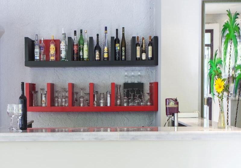 בית מלון כפרי Potidea Golden Beach