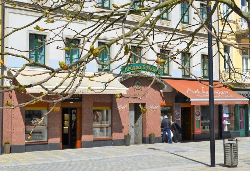 فندق Renesance Krasna Kralovna