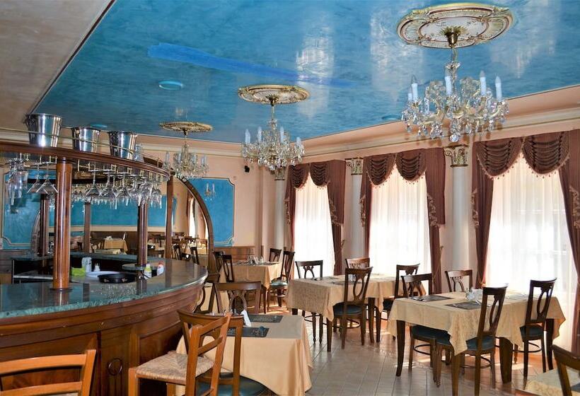 فندق Renesance Krasna Kralovna