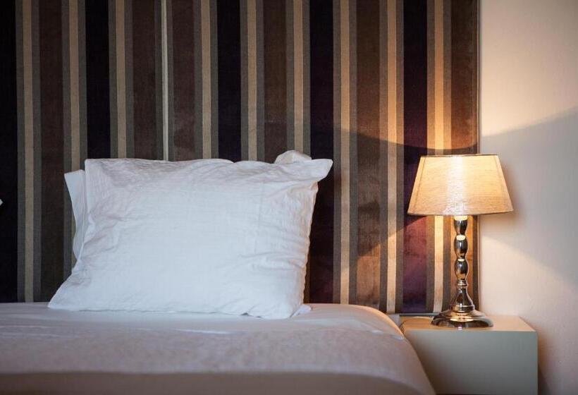 هتل روستایی Monte Do Zambujeiro