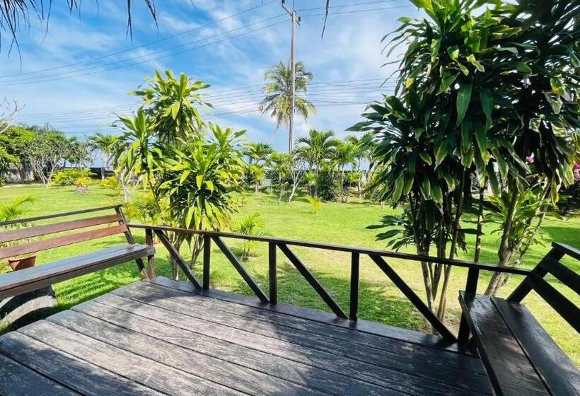 Hotel Suan Ban Krut Beach Resort