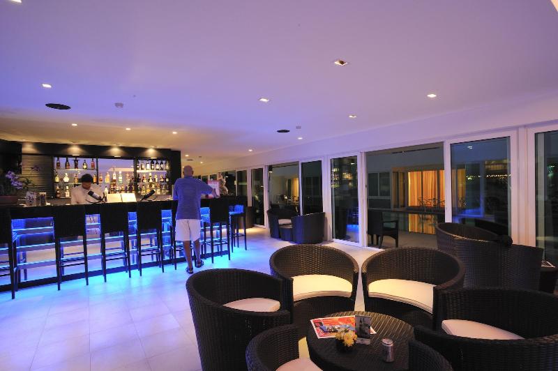 ホテル The Palms, Kamala Beach   Sha Extra Plus