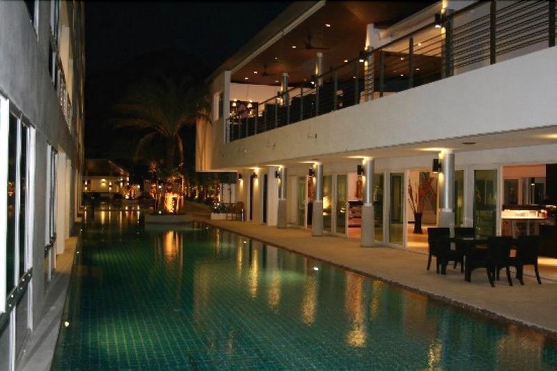 Отель The Palms, Kamala Beach   Sha Extra Plus