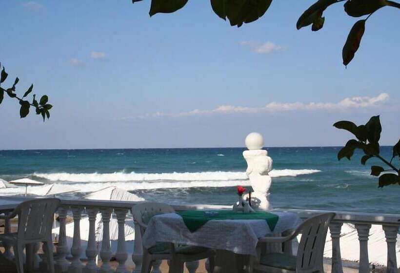 בית מלון כפרי Topset