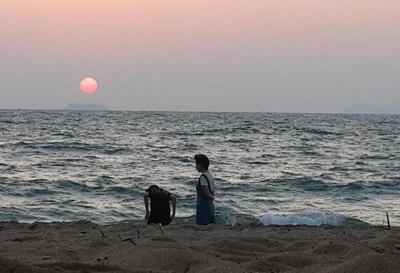 Отель Tropicana Lanta Resort