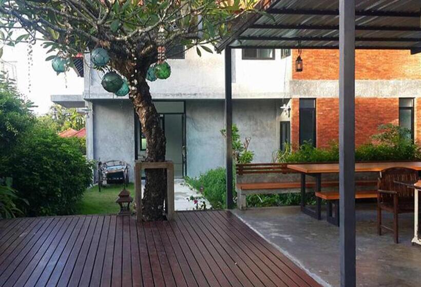 Отель Tropicana Lanta Resort