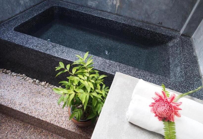 Отель Tropicana Lanta Resort