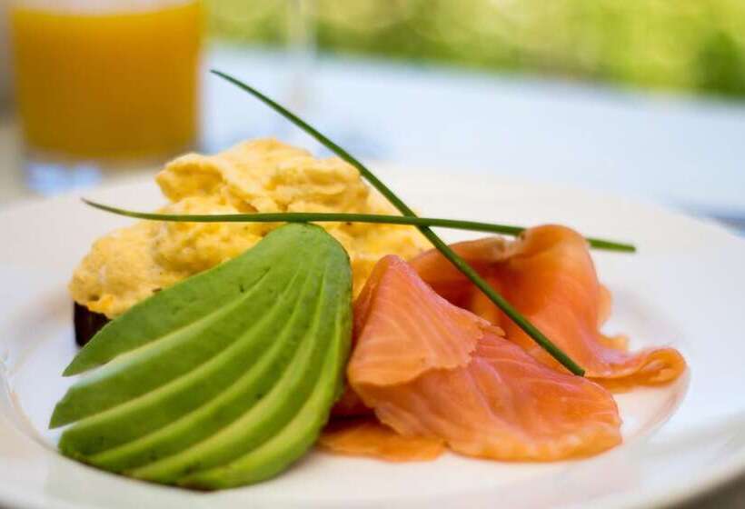 ホテル Woodman Estate Luxury Country