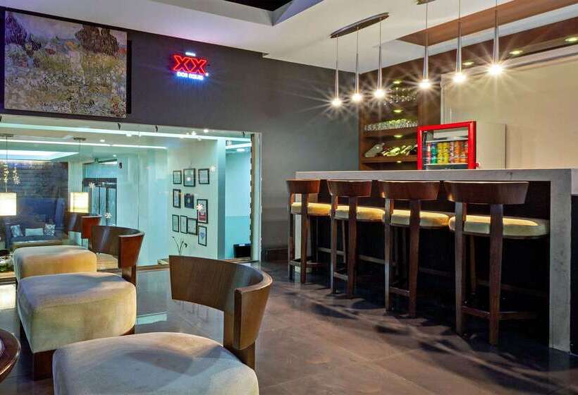 호텔 Wyndham Garden Cancun Downtown