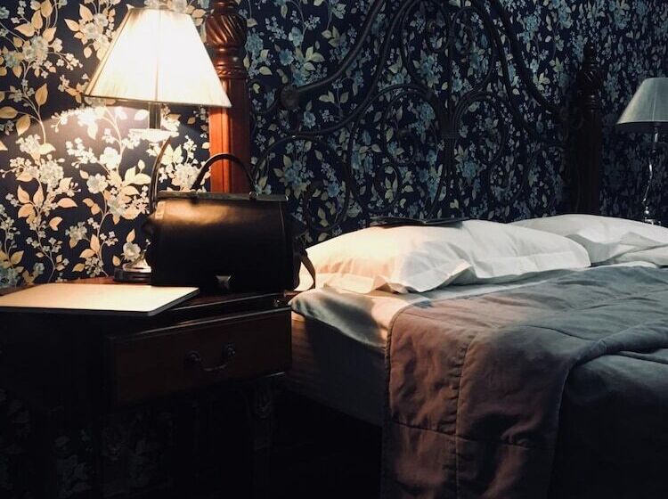 Irkutsk City Lodge Hostel