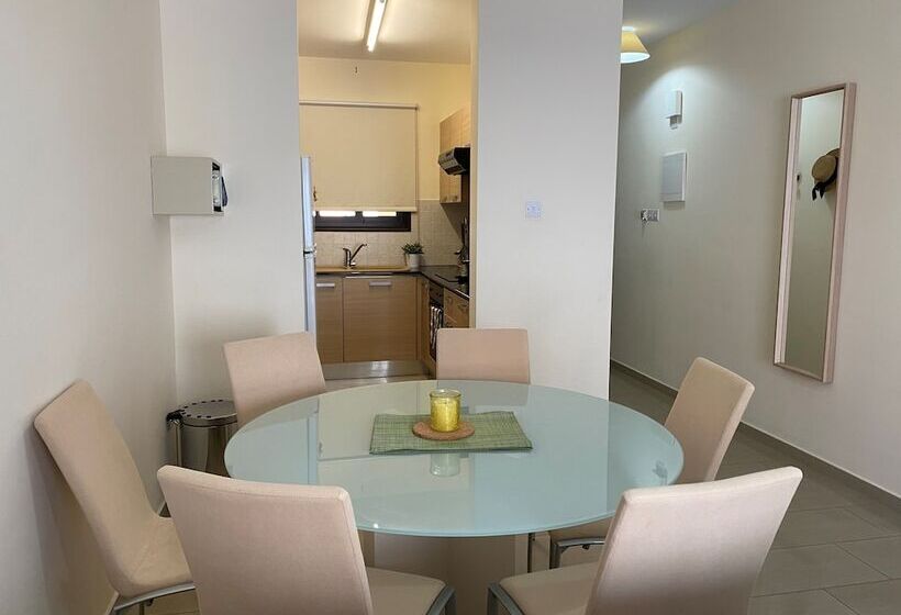 Kyklades Resort & Spa