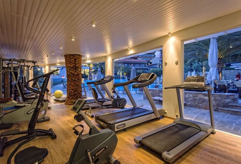 Lagomandra Hotel And Spa