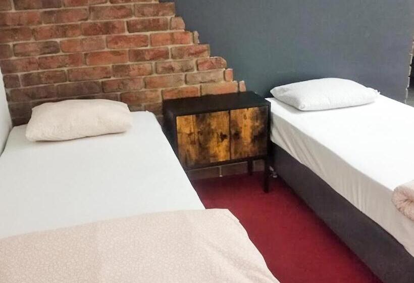 Music Hostel Piotrkowska