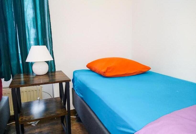 Music Hostel Piotrkowska