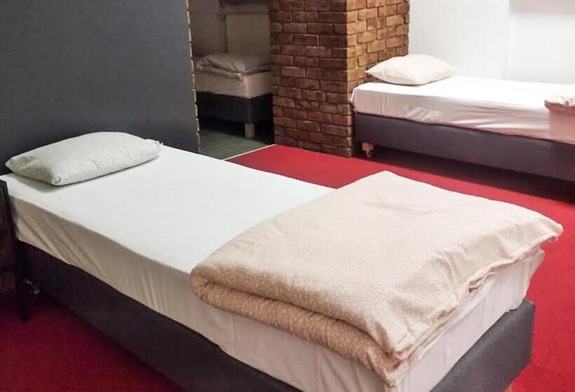 Music Hostel Piotrkowska