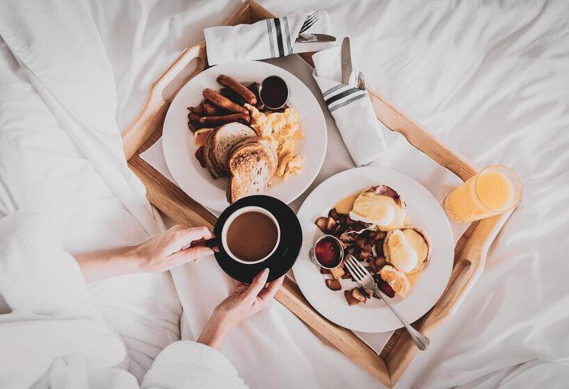 Numo Ierapetra Beach Resort Crete, Curio Collection Hilton