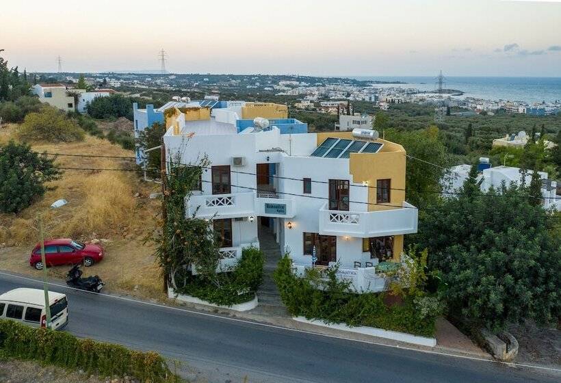 Romantica Hotel Apartments