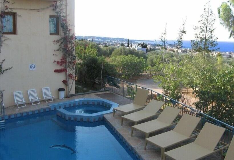 Romantica Hotel Apartments