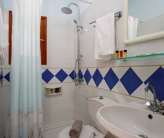 Romantica Hotel Apartments