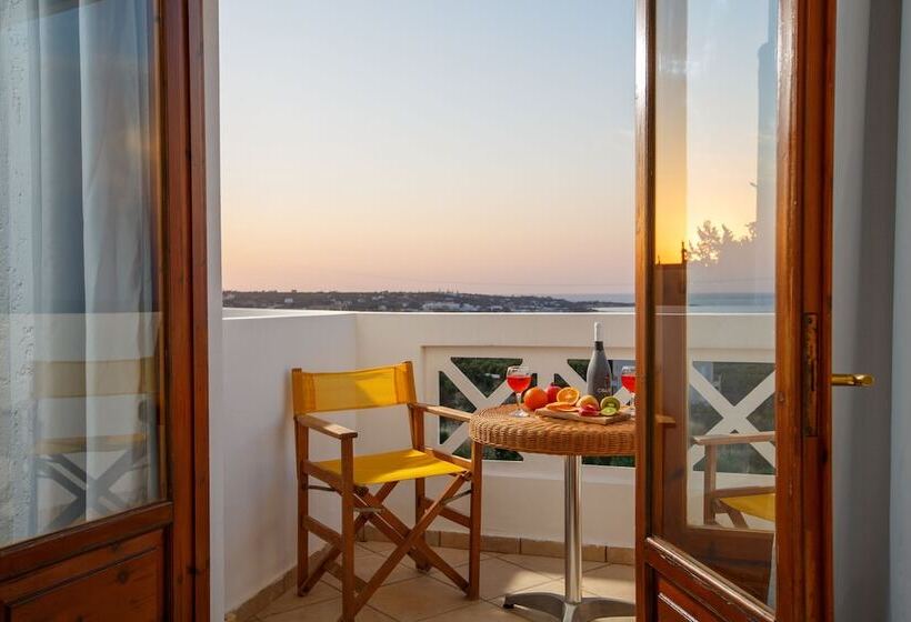 Romantica Hotel Apartments