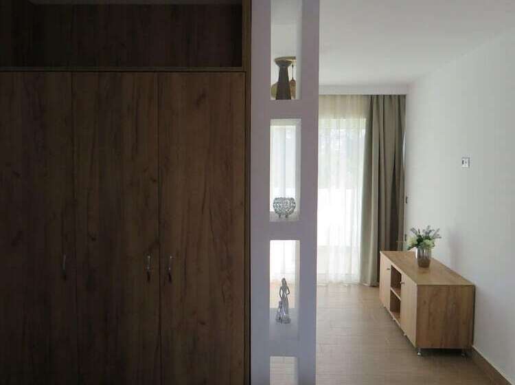 Sunshine Hotel Lardos