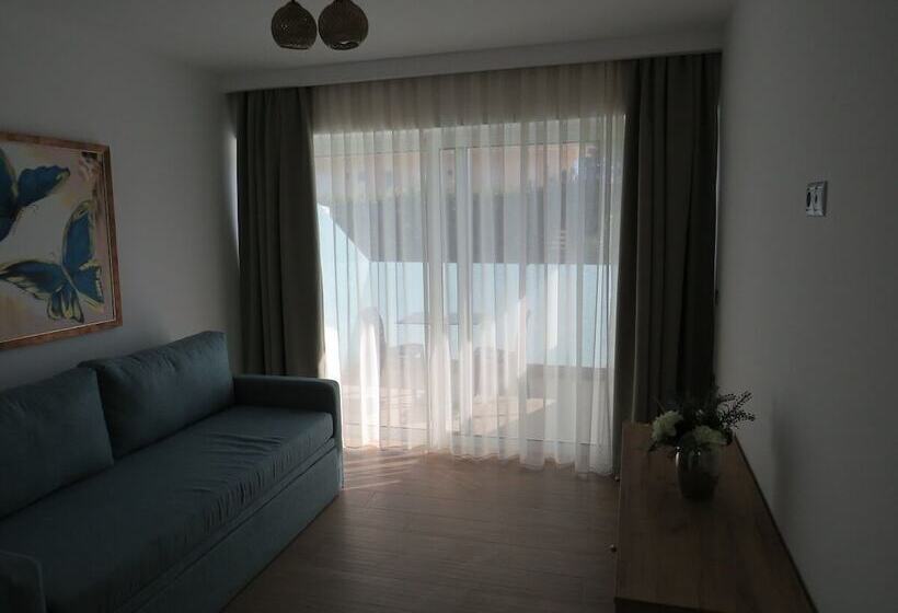 Sunshine Hotel Lardos