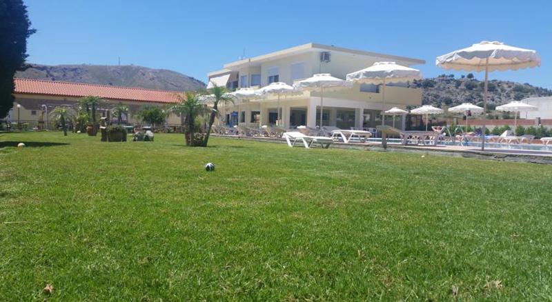 Sunshine Hotel Lardos