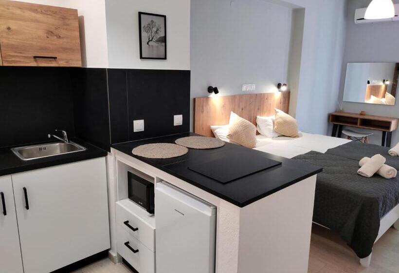 Valentinos Apartments