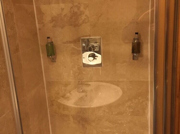 민박 Cambridge House