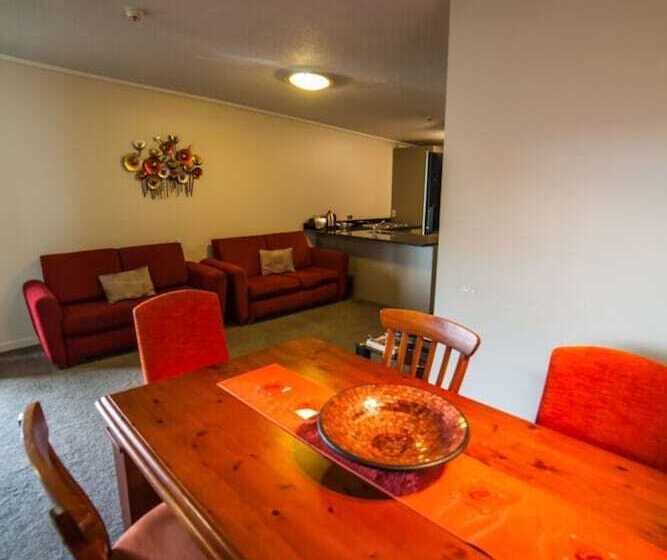 City Central Motel Apartments