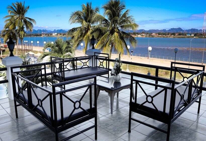 Fortune River View Hotel Nakhon Phanom