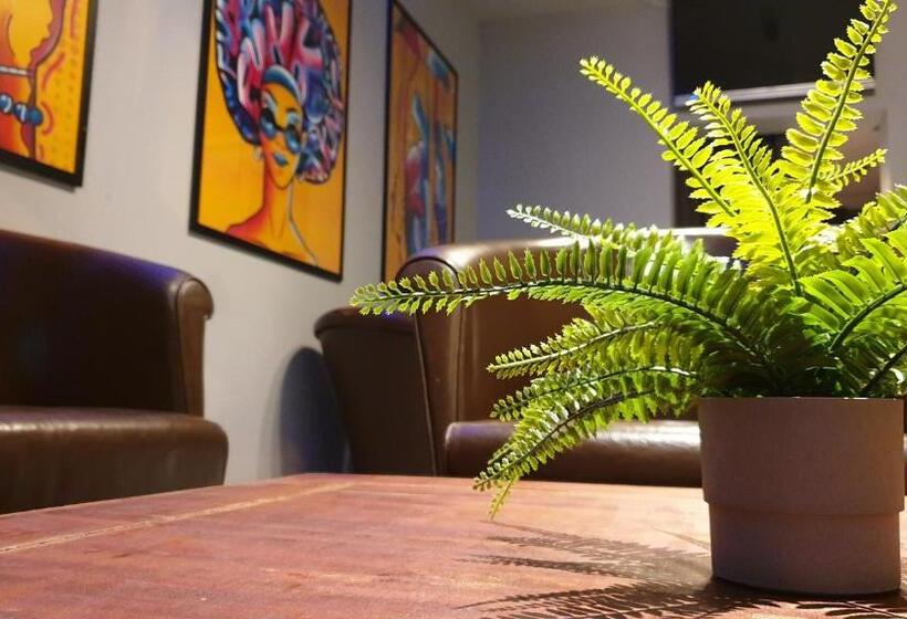 Funk Lounge Hostel