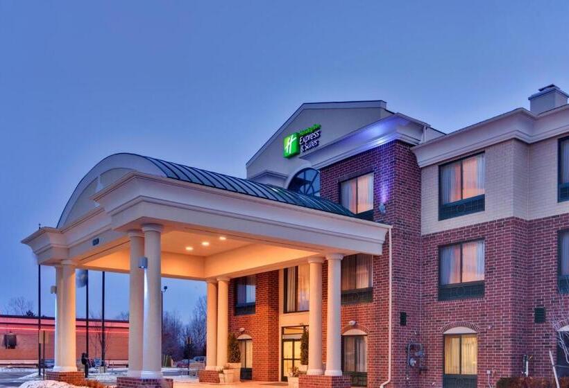 בית מלון כפרי Holiday Inn Express & Suites Detroit   Novi, An Ihg