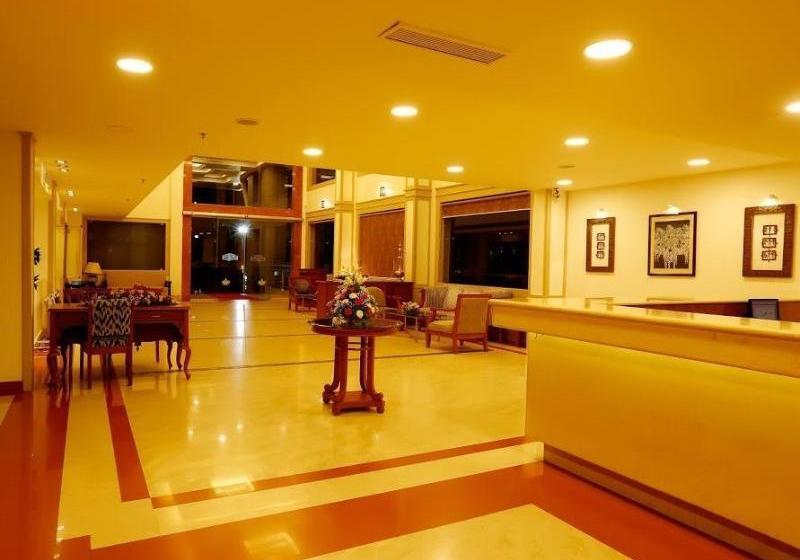 Отель Arcadia Regency Alleppey
