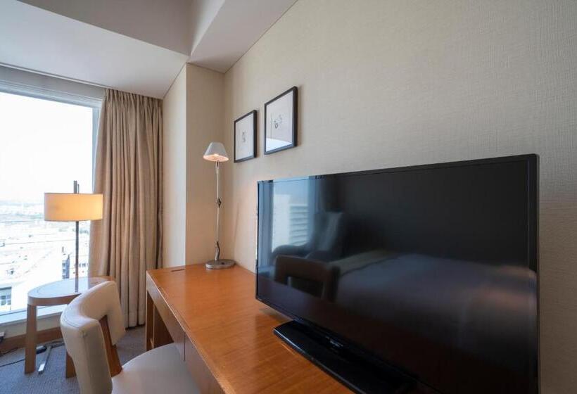 Отель Associa Shin Yokohama
