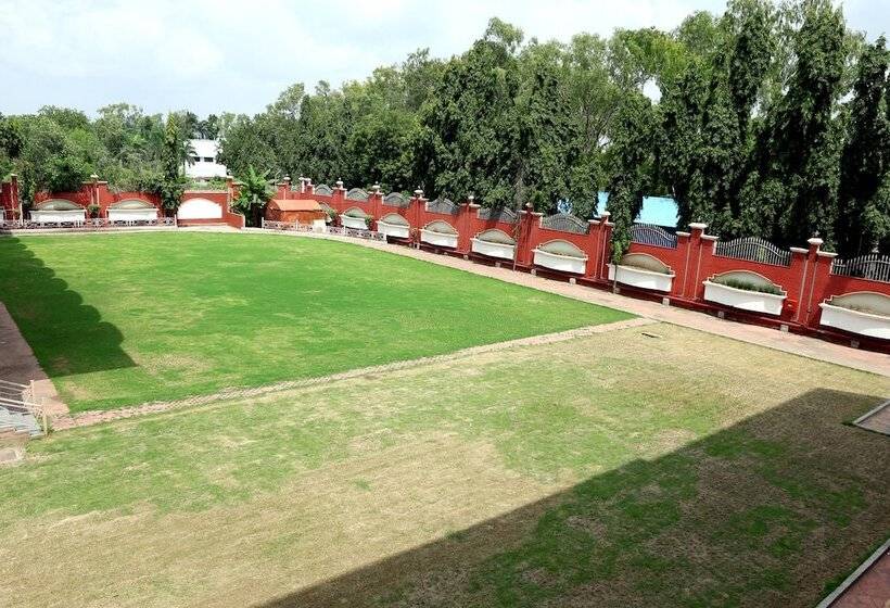 호텔 Aurangabad Gymkhana Club